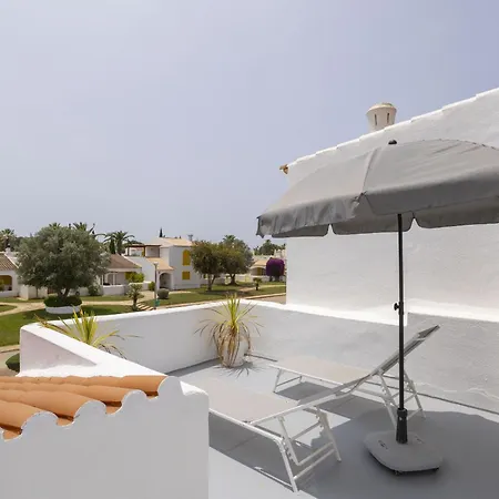 Hopstays Aldeia Do Golfe - House C3 בית נופש